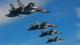 中國,軍機,軍艦,海峽中線　（圖／翻攝自百度）