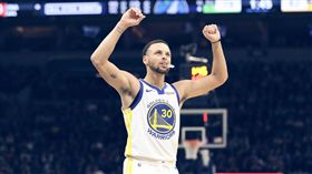NBA／勇士47分屠殺黃蜂分區封王
NBA,金州勇士,Stephen Curry
翻攝自推特