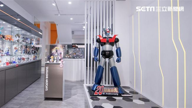 玩具迷朝聖啦！無敵鐵金剛震撼中台灣