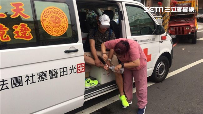別當低頭族！瘋媽祖必知九項醫療裝備
