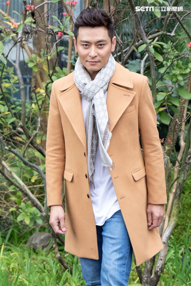 陳冠霖炮仔聲娛樂星聞專訪。（記者林士傑/攝影）