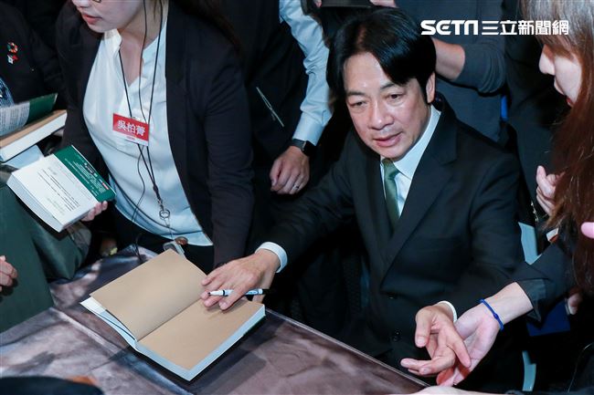 賴清德新書《用行動帶來希望：賴清德的決策風格》發表記者會。（記者林士傑/攝影）