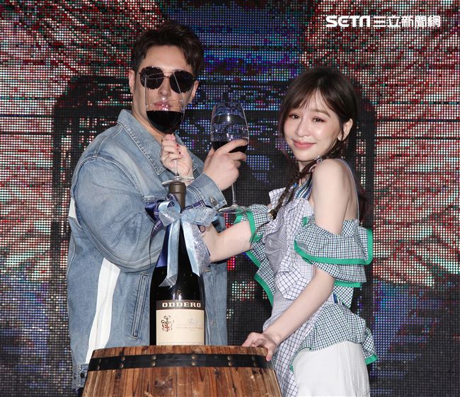 王心凌、潘瑋柏出席2019 hito流行音樂獎頒獎典禮啟動儀式記者會。〈開車不喝酒〉（記者邱榮吉/攝影）