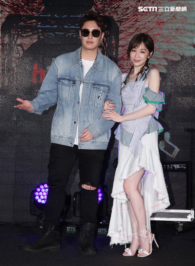 王心凌、潘瑋柏出席2019 hito流行音樂獎頒獎典禮啟動儀式記者會。（記者邱榮吉/攝影）