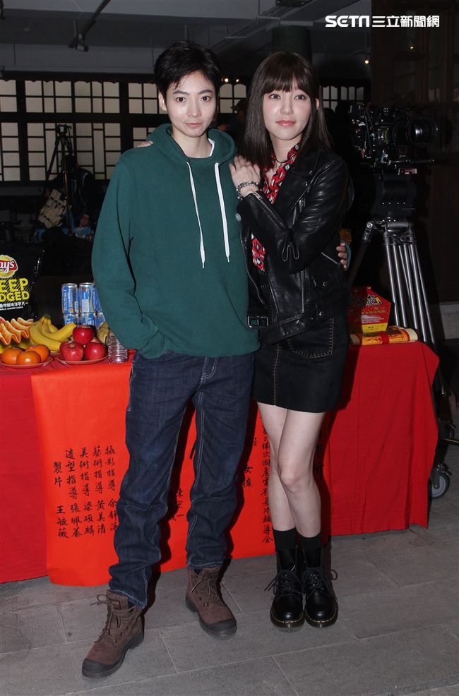 「花咲了女孩」主角郭雪芙、謝沛恩。（記者邱榮吉/攝影）