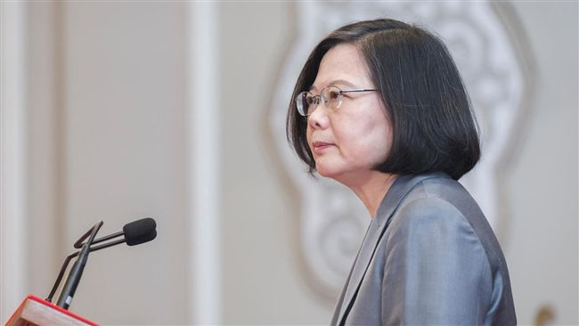 中共軍機頻來犯　他釣出小英霸氣留言