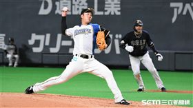 日本火腿「手帕王子」齋藤佑樹。（資料照／記者王怡翔攝影）