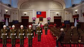 總統府建築百年攝影比賽專業組勝選的《憲制》作品。（圖／總統府提供）