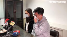 台北市內湖區連鎖托嬰中心李姓男嬰疑趴睡窒息死亡，男嬰父母出面召開記者會（楊忠翰攝）