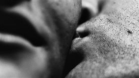 男男戀-flickr Andreu Robusté