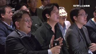 搶攻年輕票　賴改穿搭、與館長直播