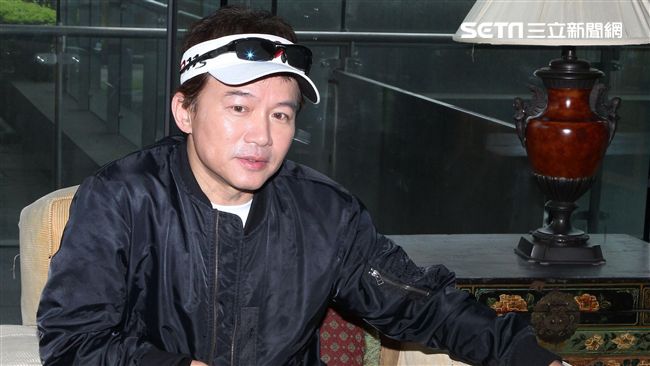 孫安佐拍肌肌價碼拚過爸？孫鵬給答案