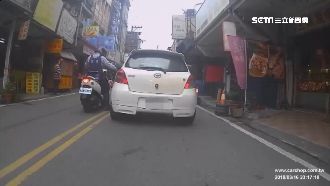 毒蟲逃逸傷及無辜　員警拔槍嚇阻