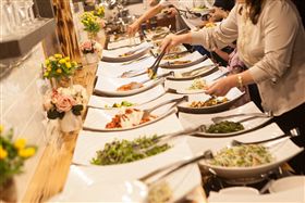 吃到飽，餐廳，生魚片，美食，食物　圖／pixabay