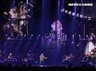 情歌王子張信哲以「未來式」巡迴演唱會，（6）日2度攻進台北小巨蛋，人氣依然強強滾。（記者邱榮吉/攝影）