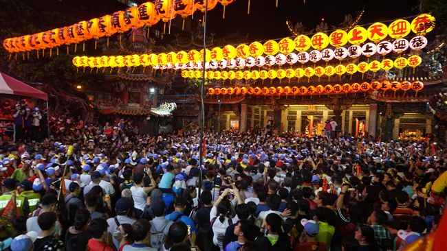 大甲媽祖今起駕　這些政治人物都來了