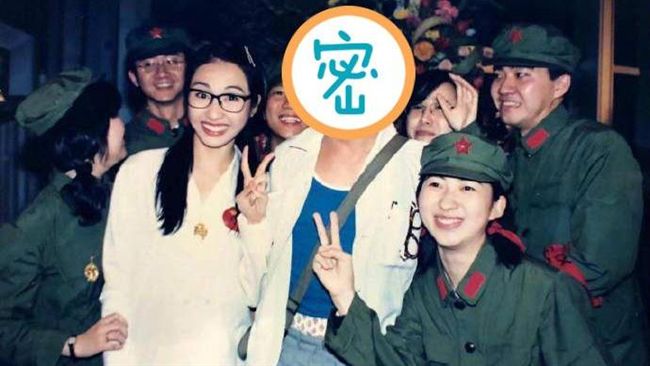 黎姿舊照出土！一旁嘟嘴男竟是這天王