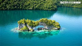 帛琉保有天然的無敵海景，是潛水的好去處。（圖／帛琉觀光局提供）