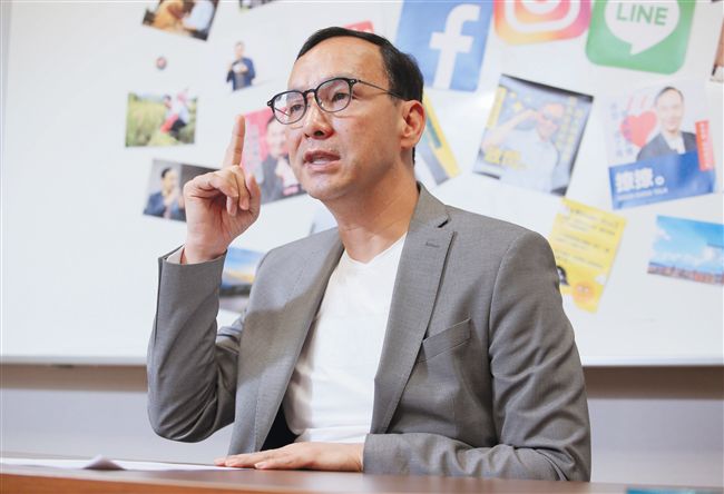 真力挺還是假支持？　朱專訪談徵招