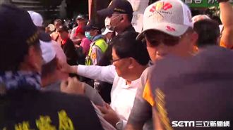 大甲媽爆搶轎衝突　顏清標怒挺身罵人