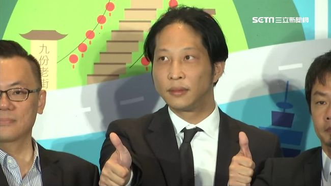 對女檢比「中指」!胡亦嘉出庭道歉又嗆聲