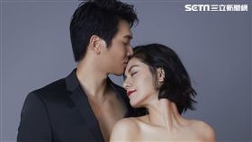 邵翔、小蠻 情人節前夕公開愛的結晶，宣布共組相親相愛工作室。／相親相愛工作室提供