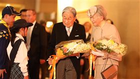 日本平成時代將落幕  日皇明仁受愛戴現年85歲的日皇明仁1989年1月8日開啟年號為平成的時代，將於4月30日落幕。平成時代歷經泡沫經濟瓦解、政治紛亂、天災地變，許多日本民眾認為日皇明仁很關懷人民，為人無可挑剔。中央社記者楊明珠東京攝  108年4月1日