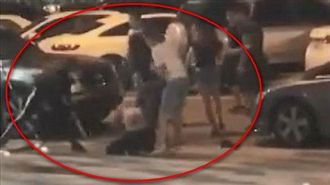 高雄深夜再傳濺血　男當街遭圍砍重傷