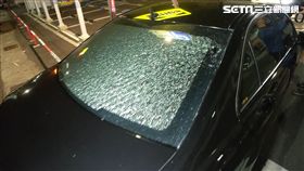 殯葬名人賓士又遭殃　3醉少持棍毀車　