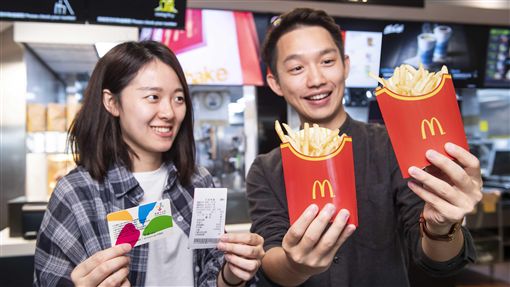 速食控吃起來 悠遊卡 嗶 麥當勞限時7週大薯買1送1 生活 三立新聞網setn Com