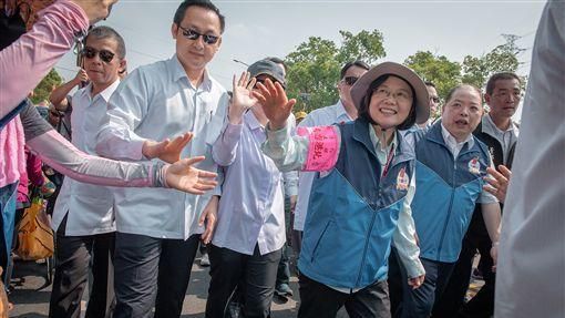 民進黨阻台青赴陸 恐被民意反噬