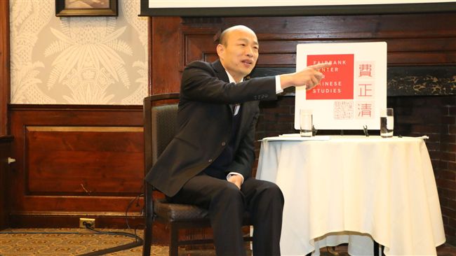 韓國瑜嗆王丹　吾爾開希開酸：沒格調