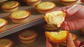 甜甜圈,安普蕾修起司塔。（圖／業者提供）