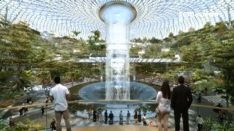 星國機場新地標！「星耀樟宜」超夢幻