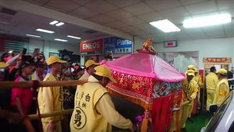 門太小！白沙屯媽前來駐駕「被勸退」