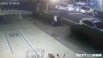 婦人遭賓士撞飛　惡男肇事後加速開溜