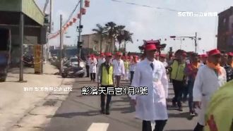 秀傳媽祖回鹿港！白袍醫抬轎超吸睛