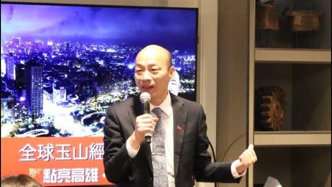 僑胞喊「中華民國萬歲」　韓哽咽落淚