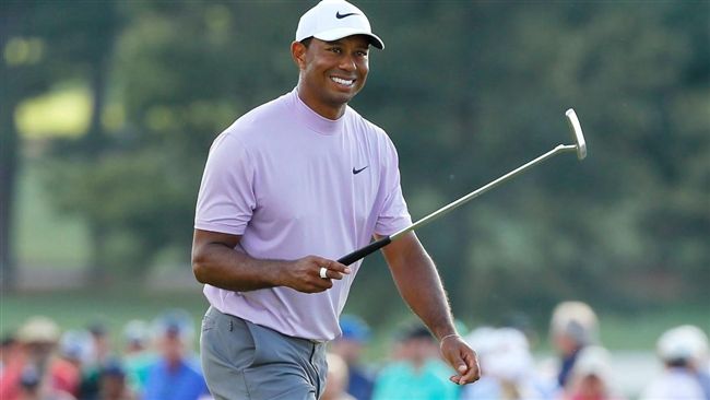 高球／紀念巡迴賽首輪　伍茲7桿落後