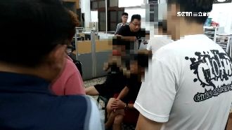 網購糾紛！三人當街毆賣家強押上車