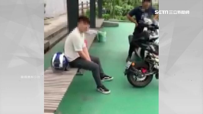 少年公園燒胎搞破壞　煞車痕壓出國罵
