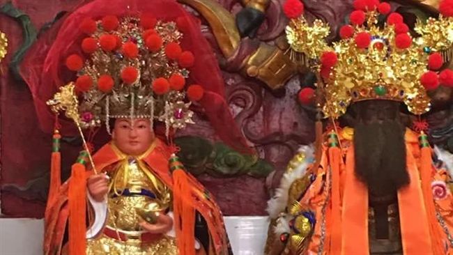 光棍300年！這位「男神」成功脫單