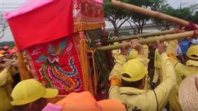 （圖／翻攝自白沙屯媽祖網路電視台YouTube）媽祖,白沙屯,舞獅,萌娃