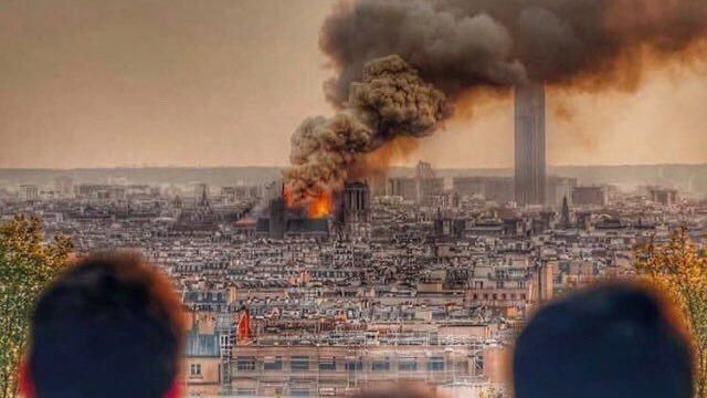 巴黎聖母院惡火燒毀　他率先捐35億