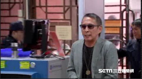 性侵案首開庭　豆導6字輕鬆回應官司