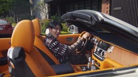 不管是二輪還是四輪，看一下「老蕭」蕭敬騰的愛車收藏，完全沒在跟你客氣的！