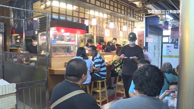 仁愛市場冷氣壞多年!他控市府不讓人插手