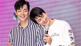 禾浩辰、邵翔兩人在殺青酒會上互吐愛意。（圖／記者林士傑攝影）