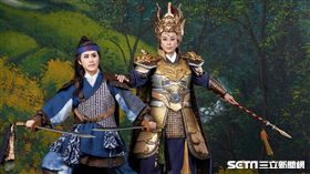 孫翠鳳出院復工拍攝《龍城爭霸》定裝照。（圖／明華園提供）