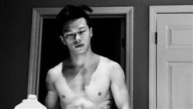 台北,台中,硬漢兄弟,黃包包,閃亮亮,性愛影片,妨害秘密（圖／翻攝自臉書）